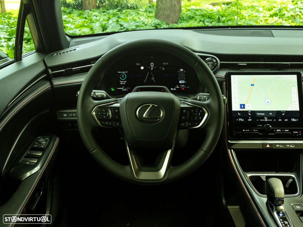 Lexus LBX Emotion - 10