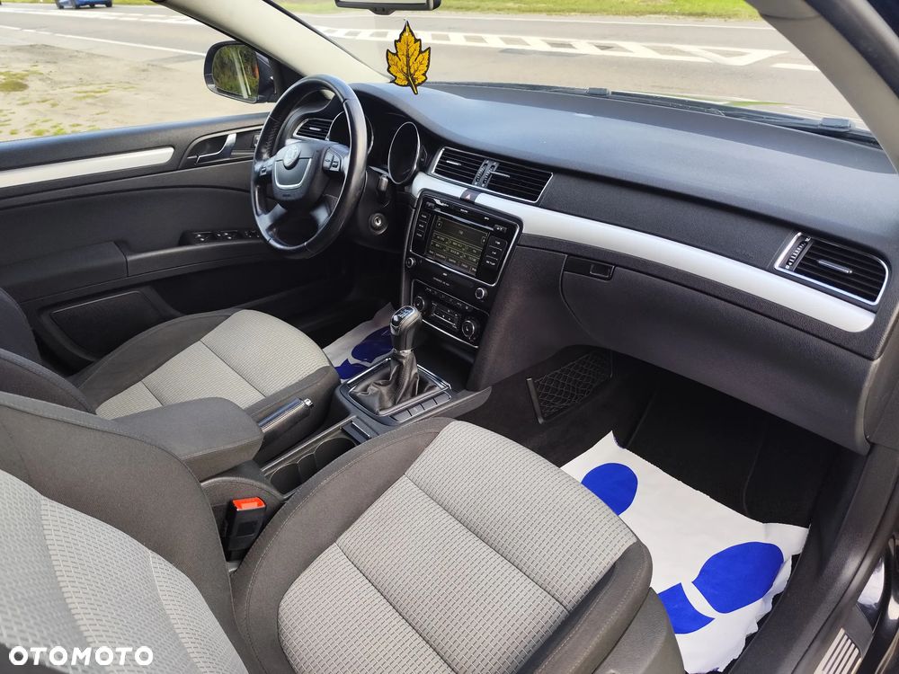 Skoda Superb - 17
