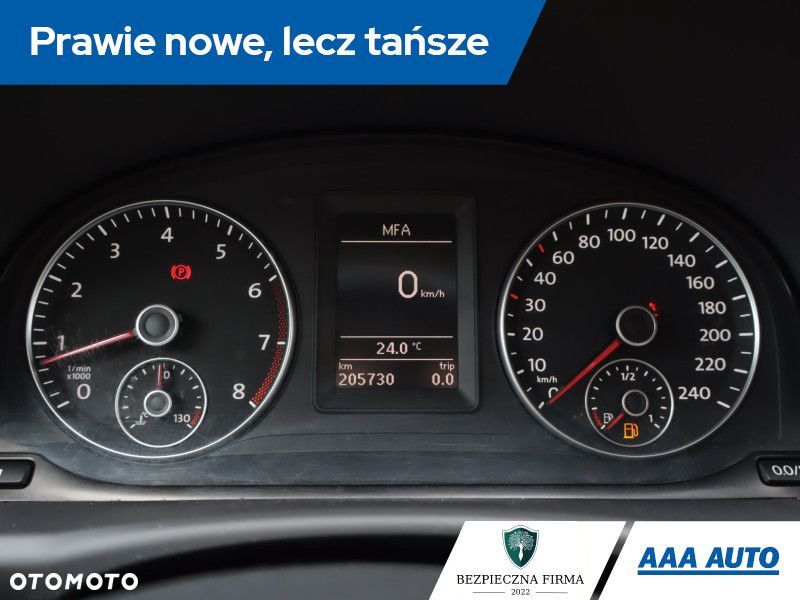Volkswagen Touran - 13