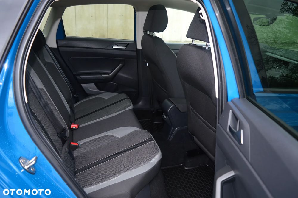 Volkswagen Polo - 12
