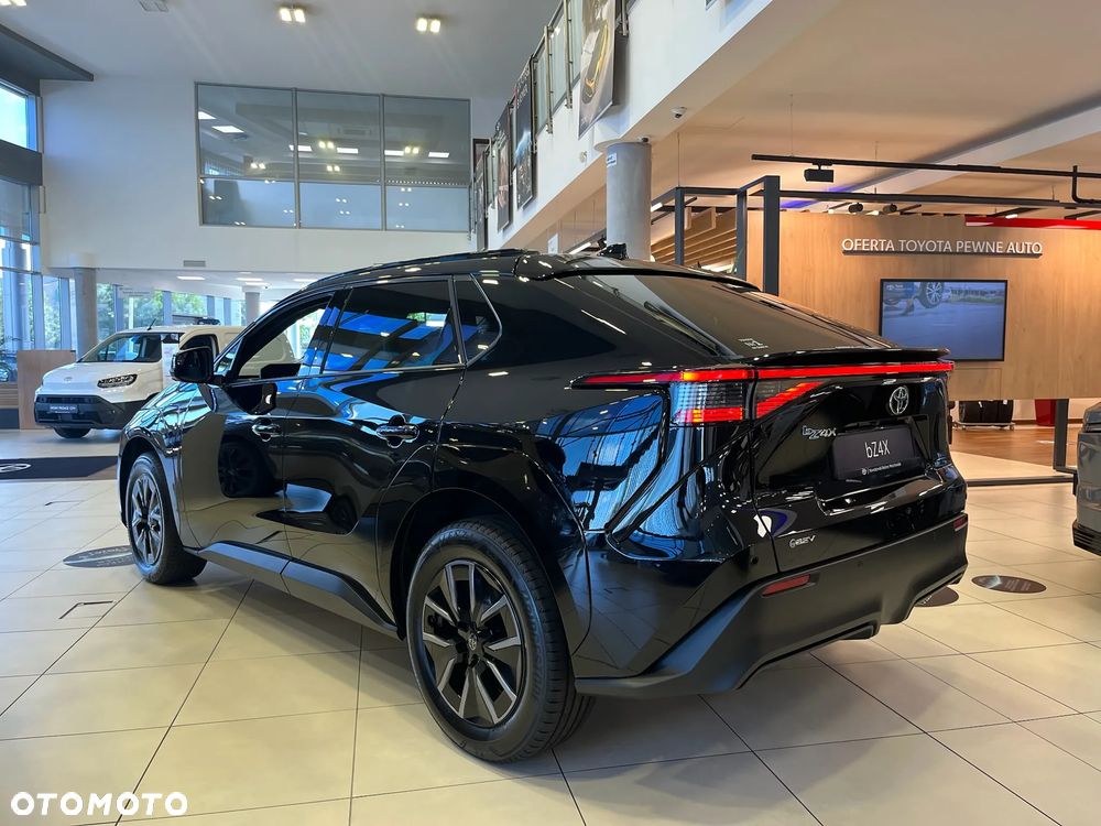 Toyota bZ4X 73.1kWh Style - 7