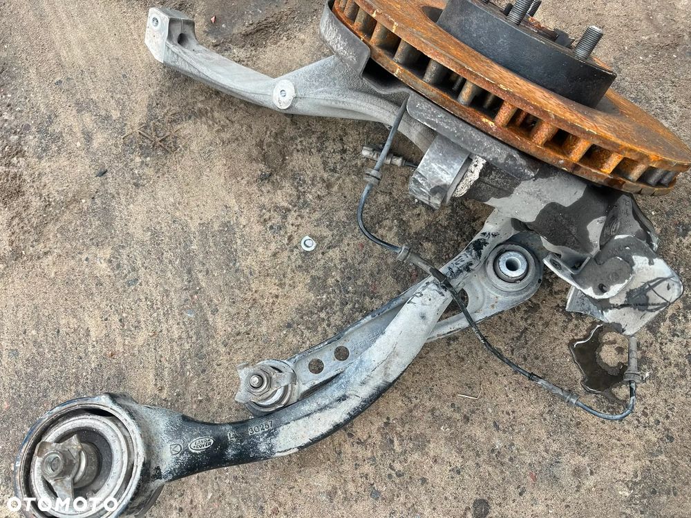 Tarcza hamulcowa piasta wahacze przednia lewa Range Rover Sport L494 - 2