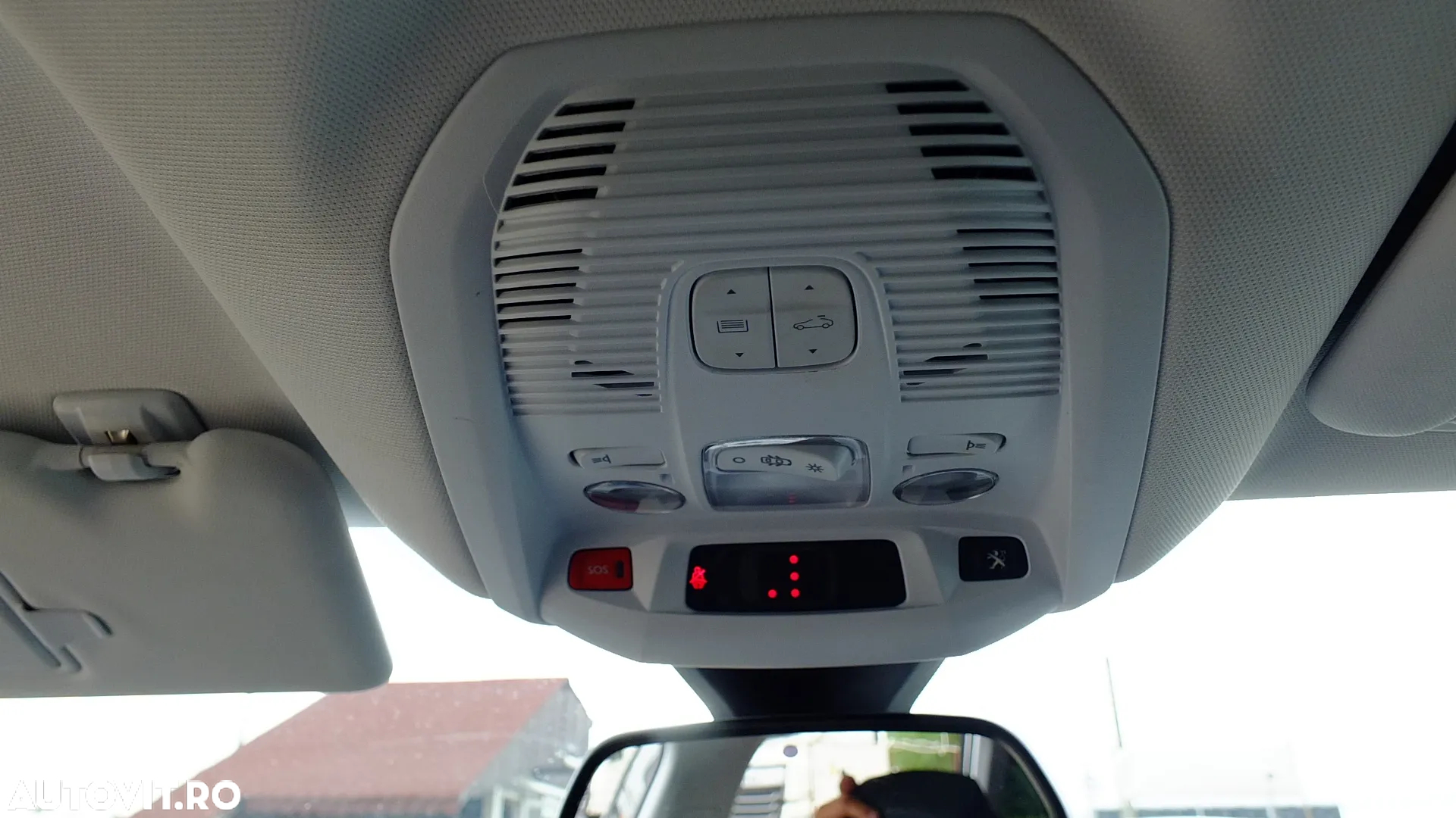 Peugeot 5008 1.5L BlueHDI EAT8 S&S Allure Pack - 38