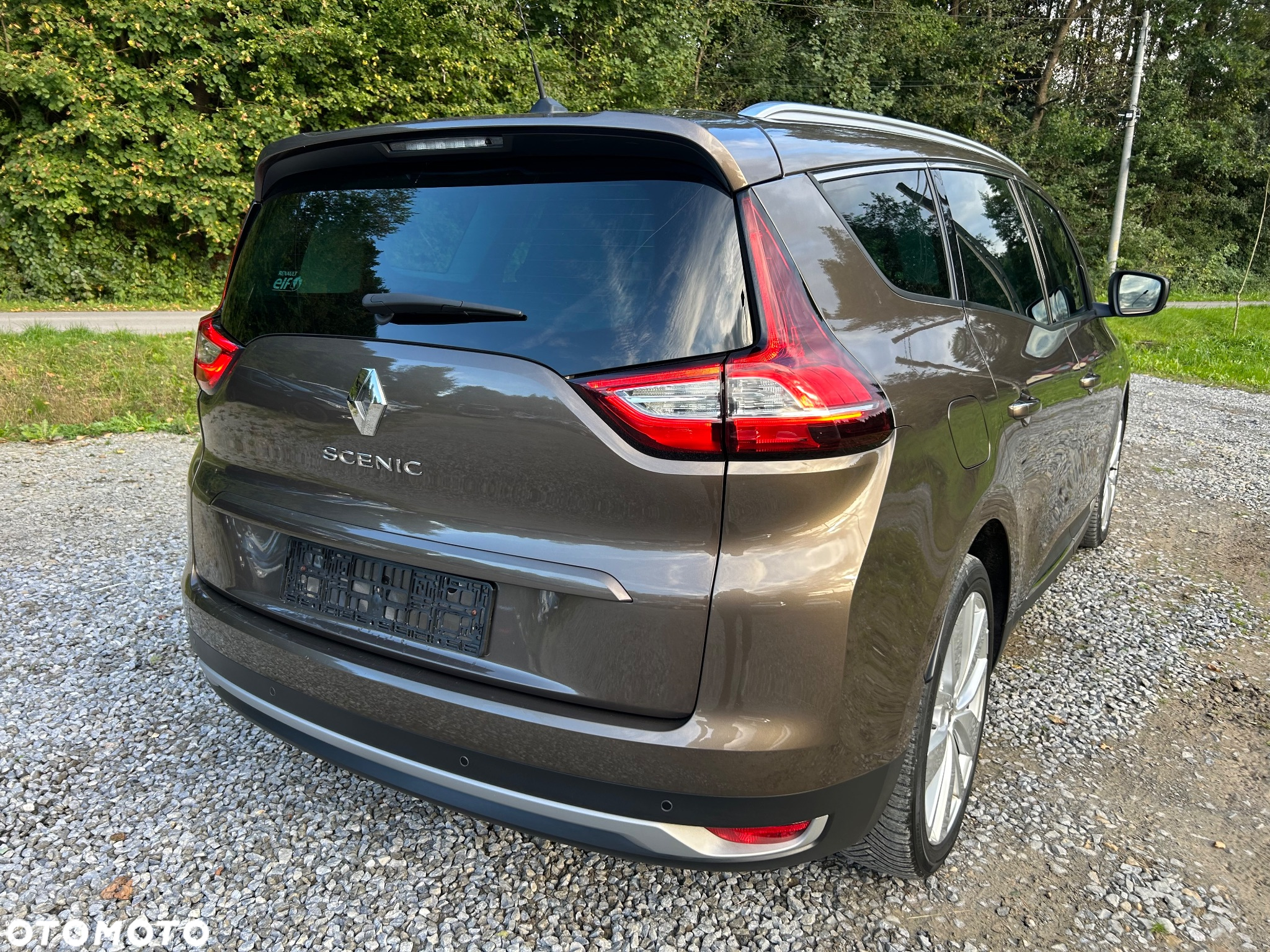 Renault Grand Scenic ENERGY TCe 140 LIMITED - 6
