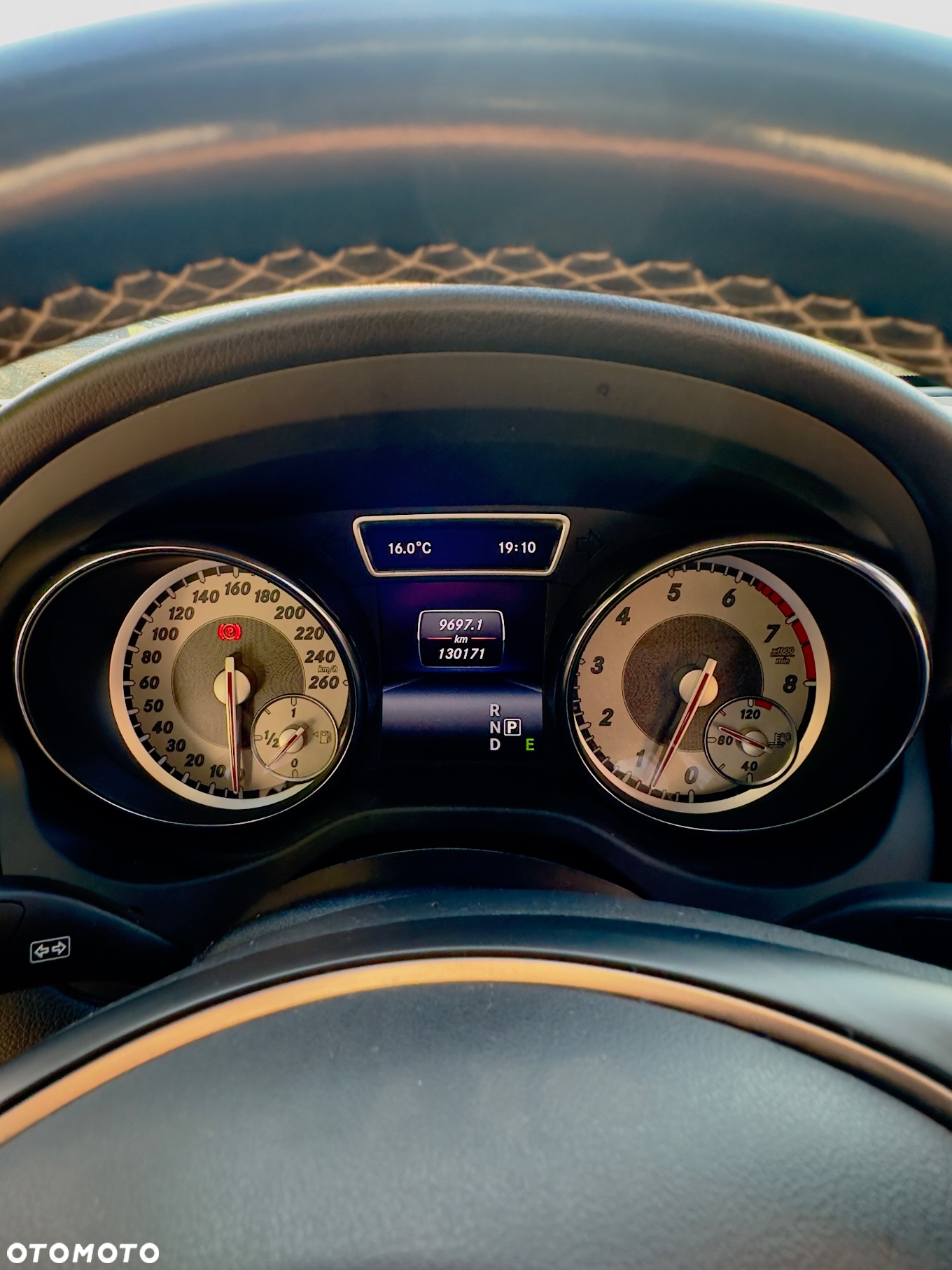 Mercedes-Benz CLA 250 4-Matic AMG Line - 10