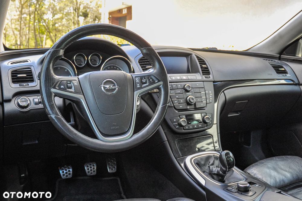 Opel Insignia - 9