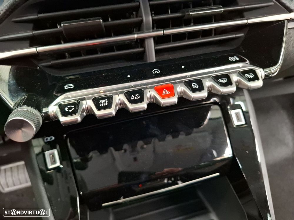 Peugeot e-208 51 kWh Allure - 17