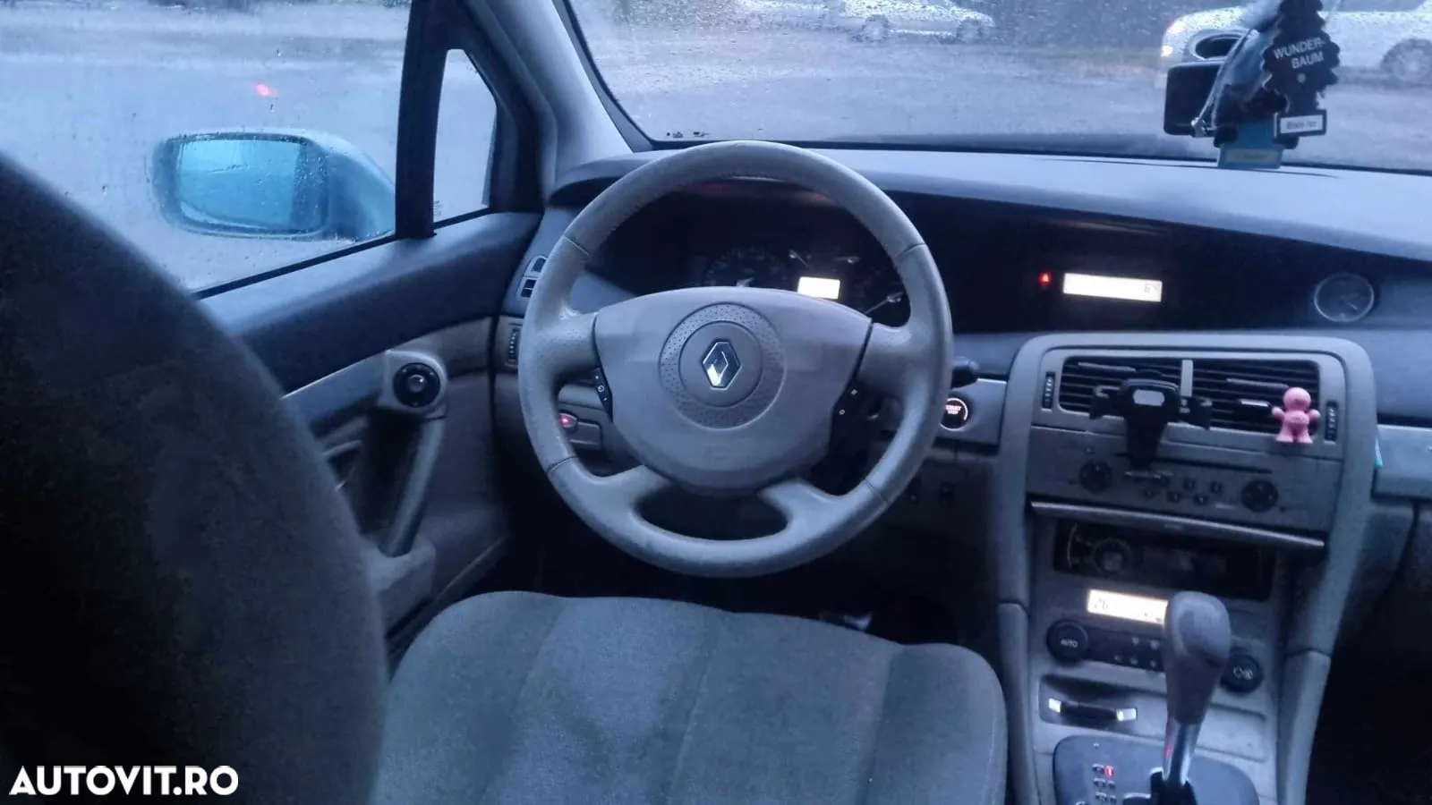 Dezmembrez Renault Vel Satis 2.0 16v turbo benzina - 5