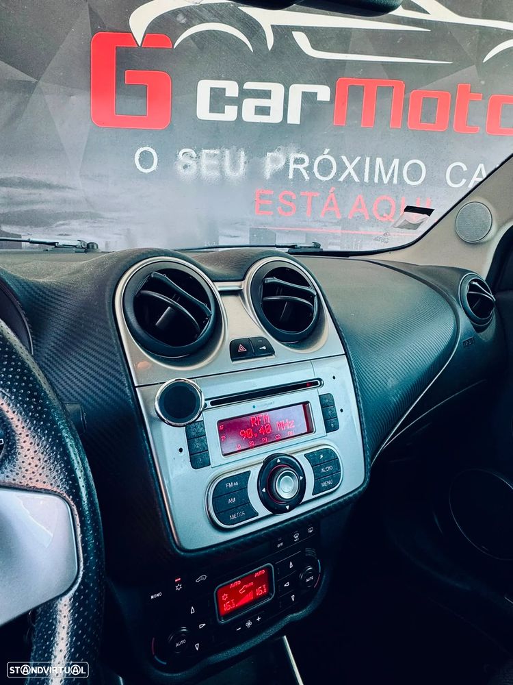 Alfa Romeo MiTo 1.6 JTD Distinctive S&S - 11