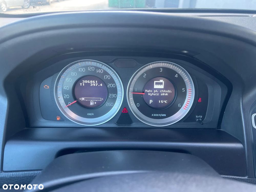 Volvo XC 60 - 16