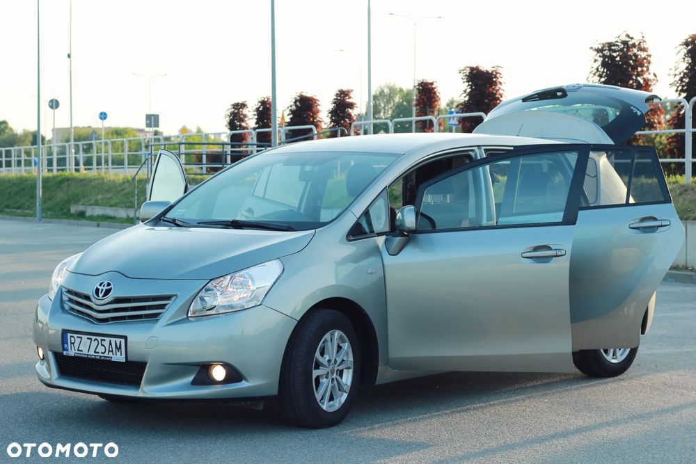 Toyota Verso 1.6 Sol EU5 7os - 3