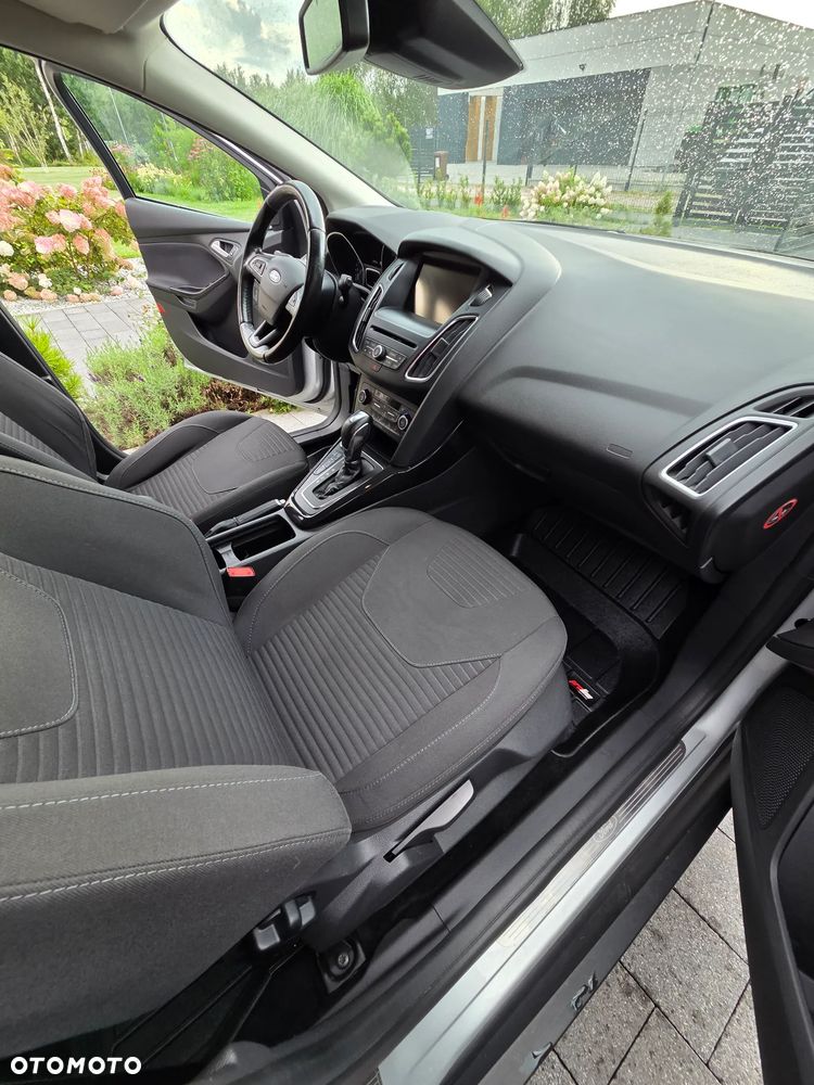 Ford Focus 1.5 EcoBoost Titanium ASS PowerShift - 13