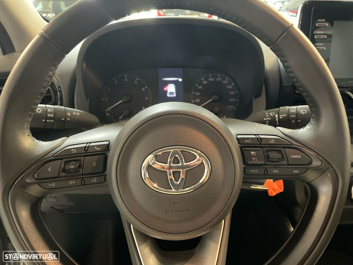 Toyota Yaris 1.0 VVT-i Comfort Plus - 13