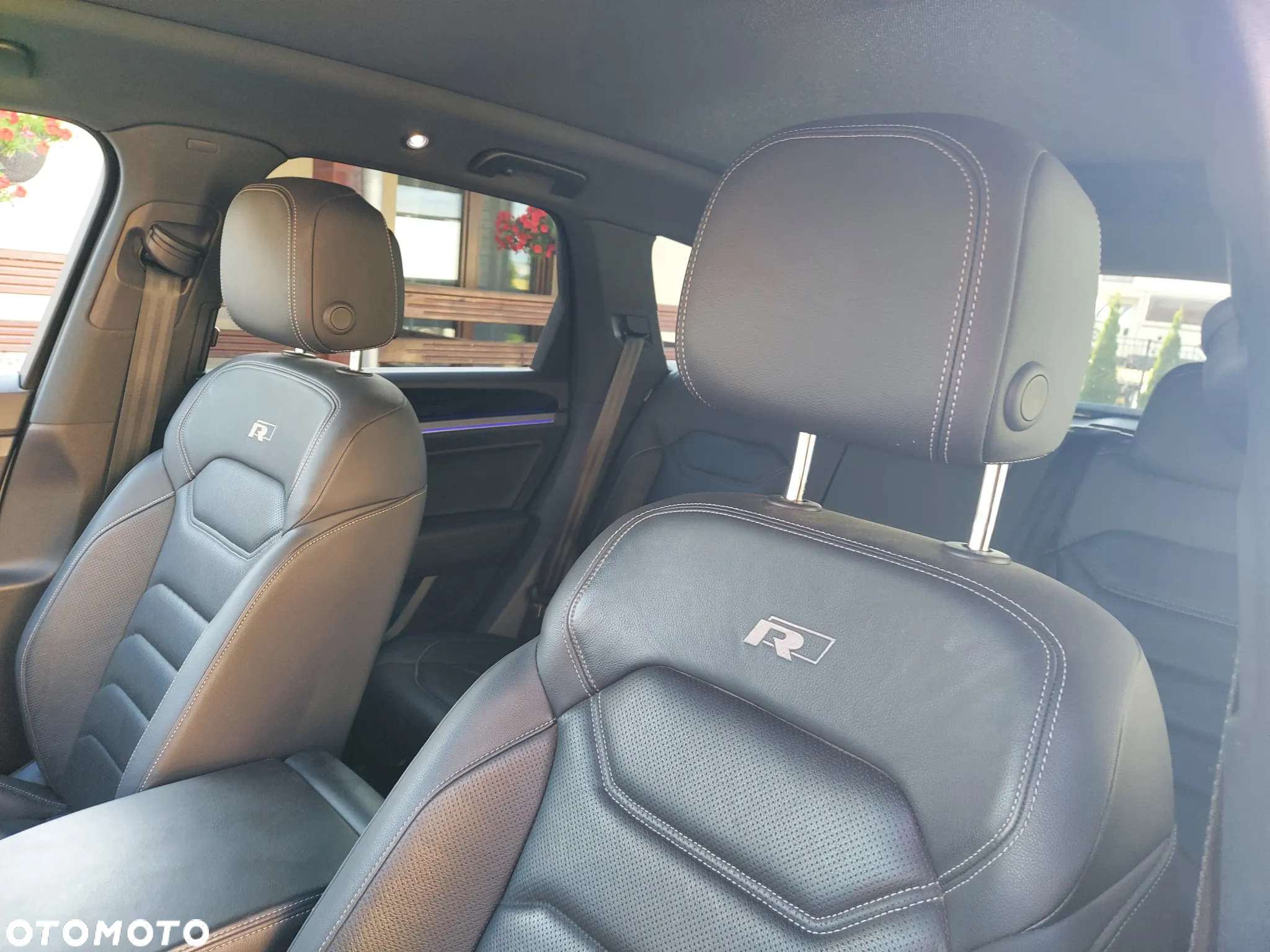 Volkswagen Touareg 3.0 V6 TDI 4Motion R-Line - 12