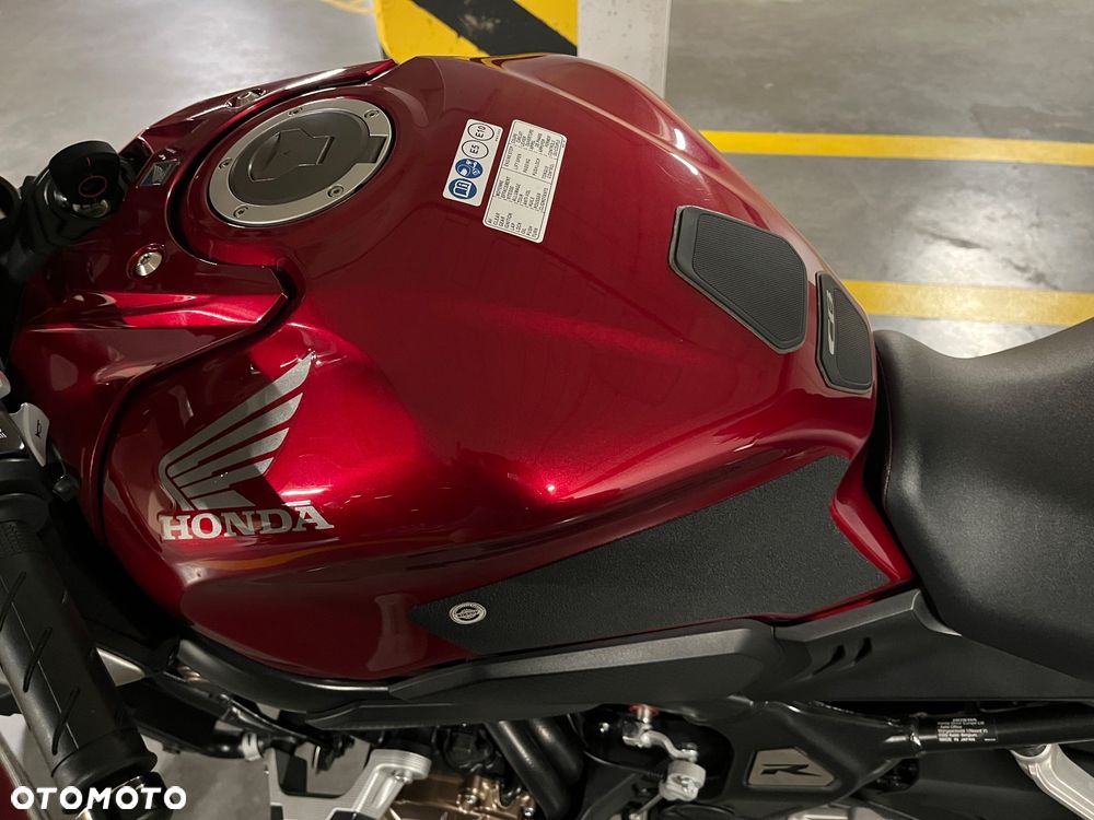 Honda CB - 10