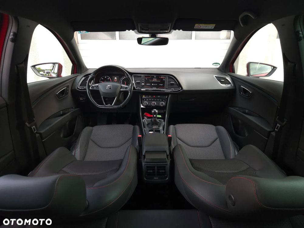 Seat Leon 2.0 TDI FR Black S&S - 33