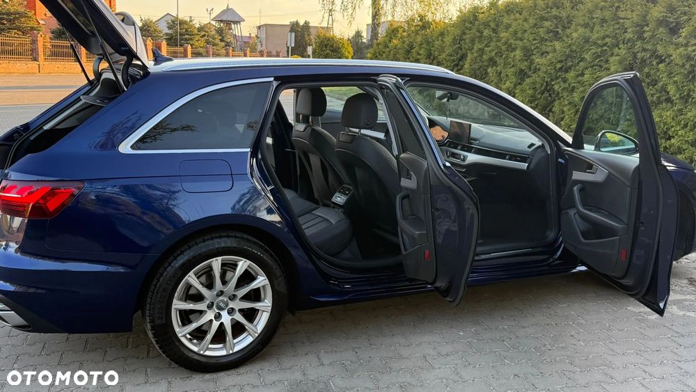 Audi A4 Avant - 14