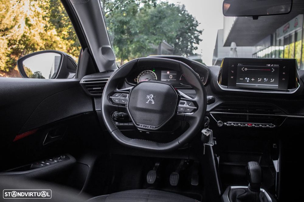 Peugeot 208 1.2 PureTech Active - 33