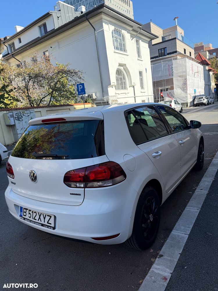 Volkswagen Golf - 3