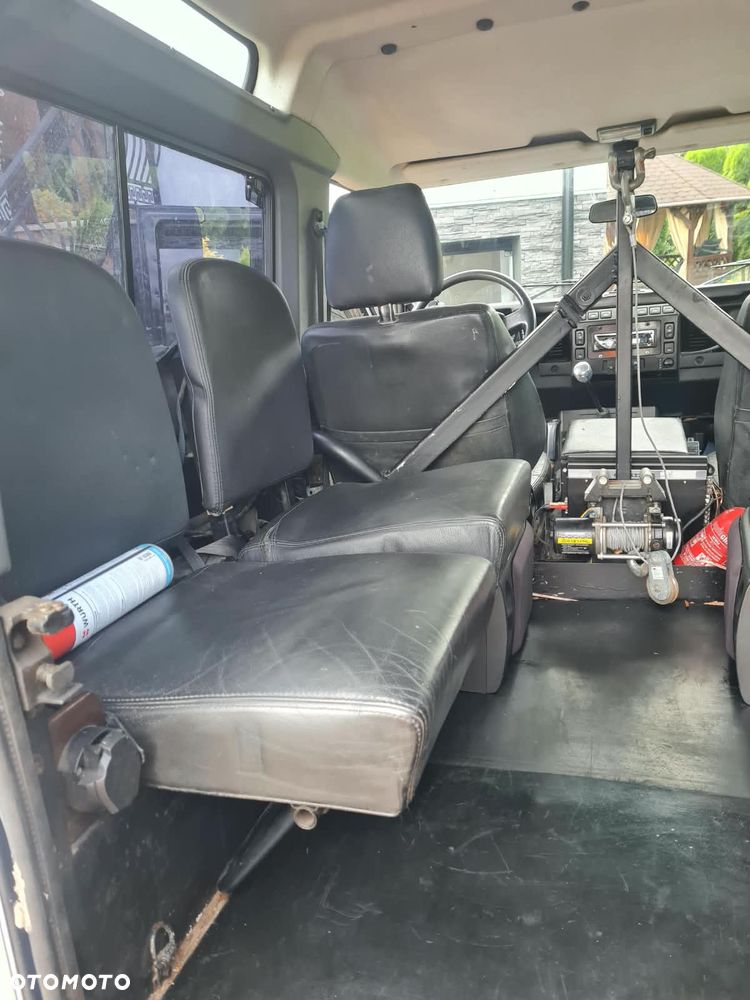 Land Rover Defender 2.5 TD5 - 13