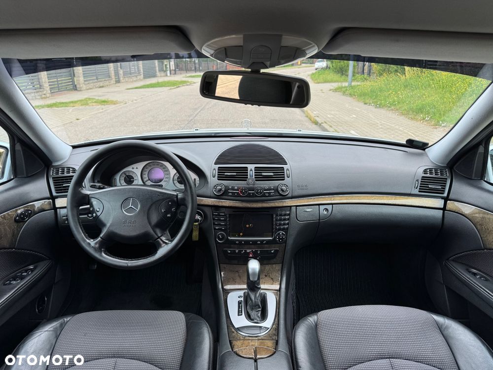 Mercedes-Benz Klasa E 200 Kompressor Automatik Avantgarde Sport Edition - 7
