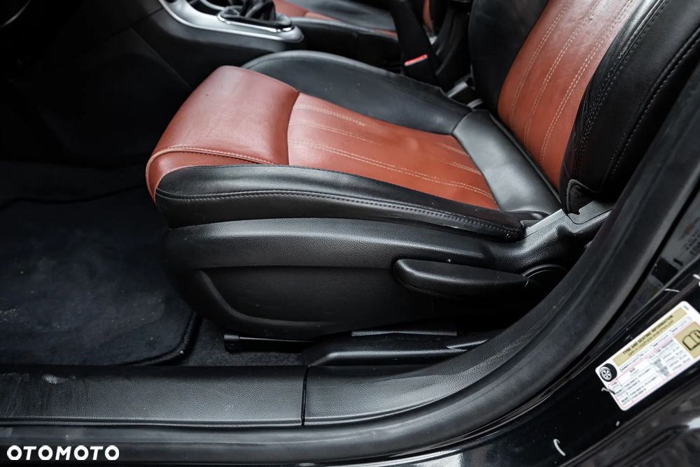 Chevrolet Cruze - 16