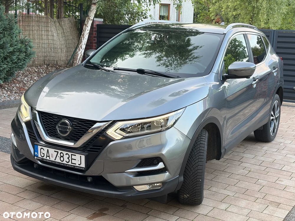 Nissan Qashqai 1.3 DIG-T N-Connecta - 1