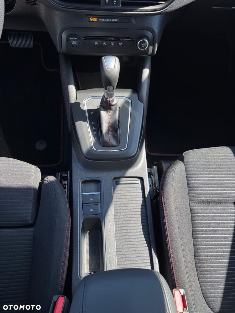 Ford Focus - 30