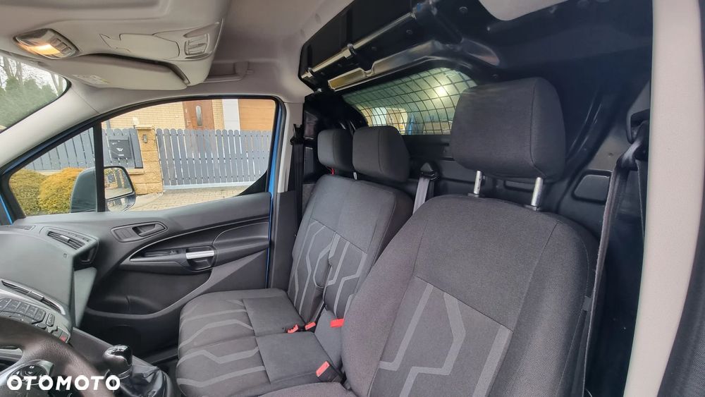 Ford Transit Connect - 10