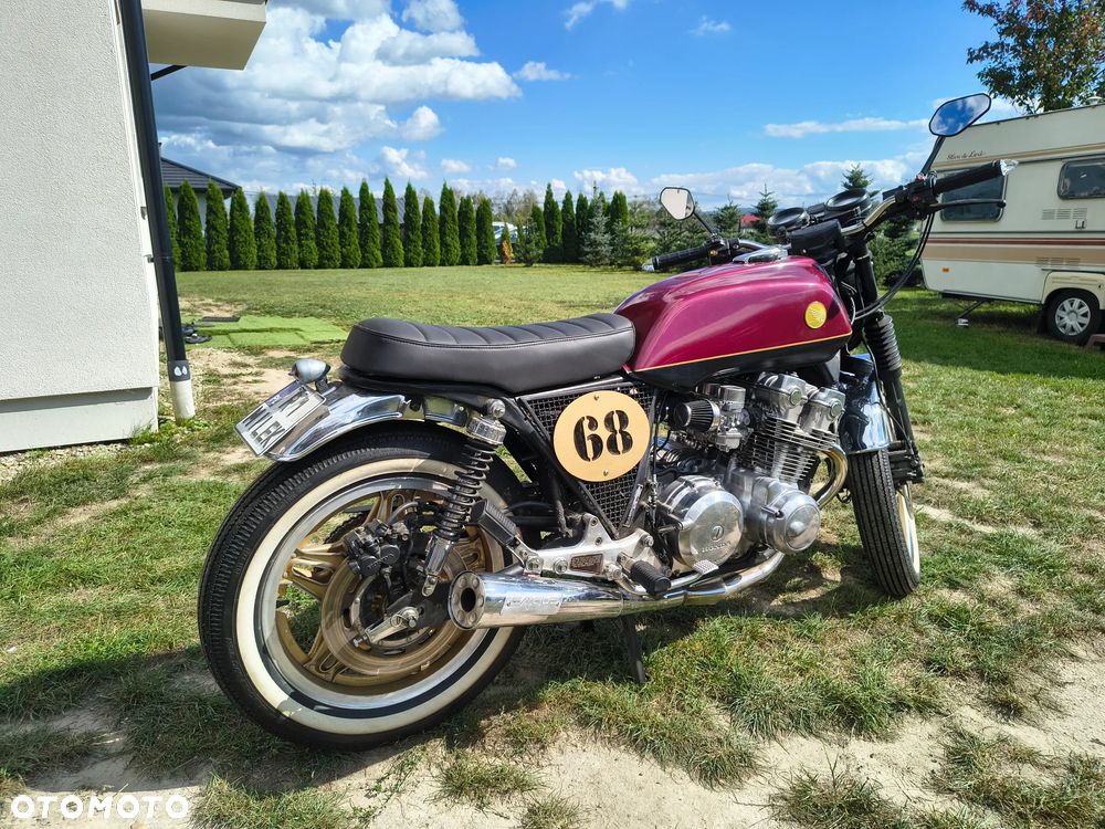 Honda CB - 3