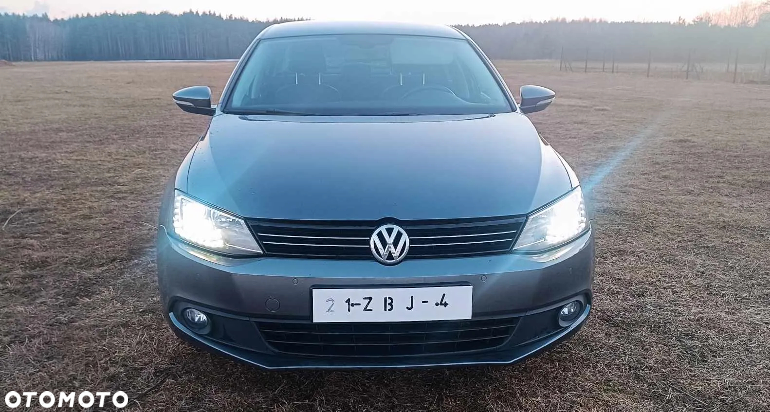 Volkswagen Jetta 1.2 TSI Comfortline - 3
