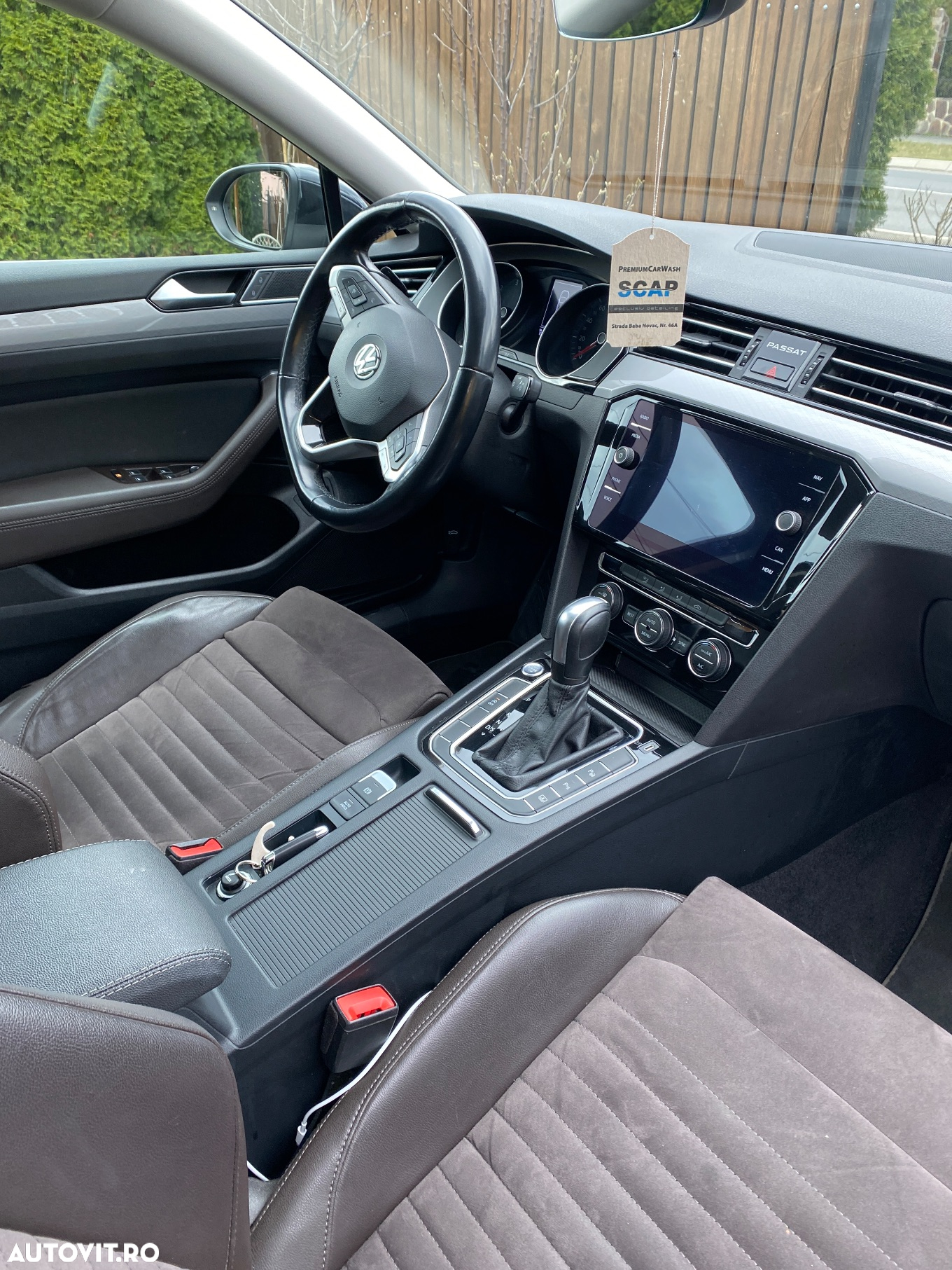 Volkswagen Passat 2.0 TDI DSG Comfortline - 13