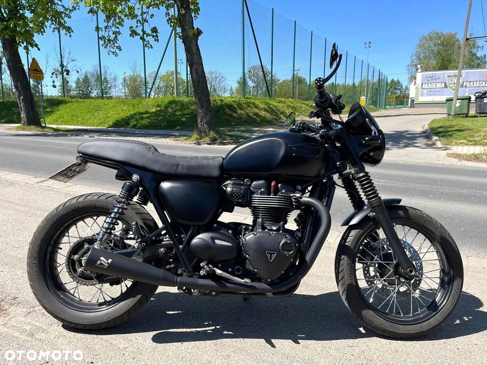Triumph Bonneville - 2