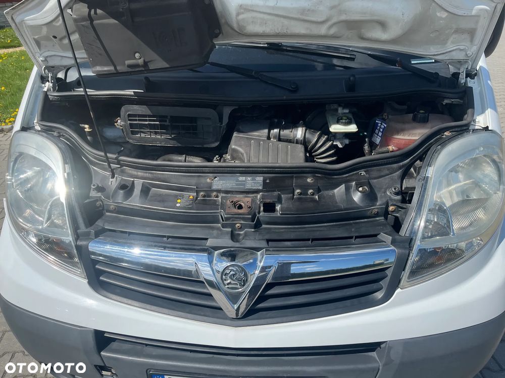 Opel VIVARO - 15