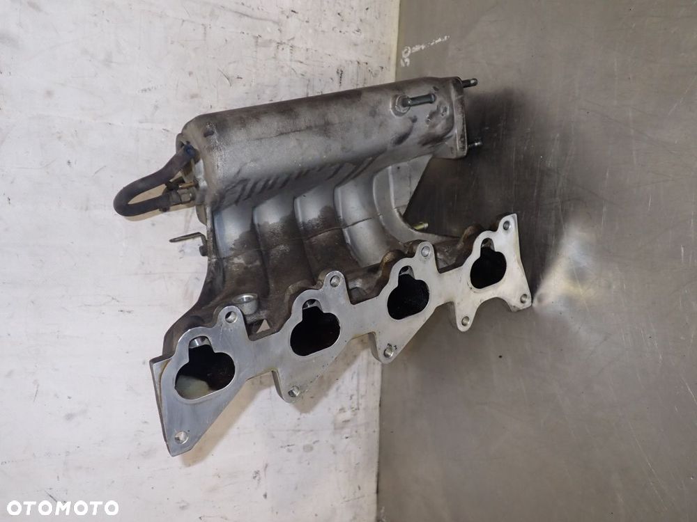 KOLEKTOR SSĄCY HYUNDAI COUPE I LIFT 1.6 - 6