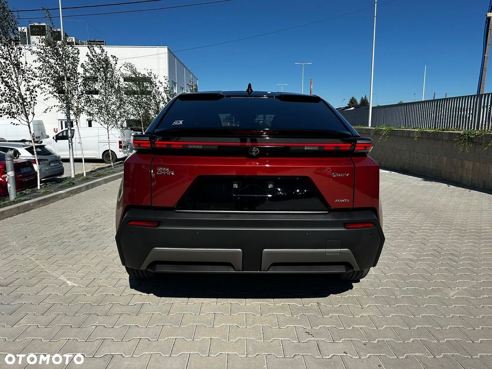 Toyota C-HR+ - 3