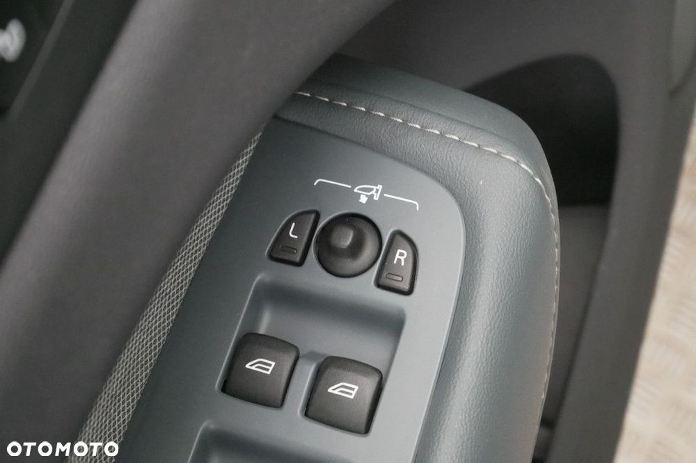Volvo XC 60 - 29