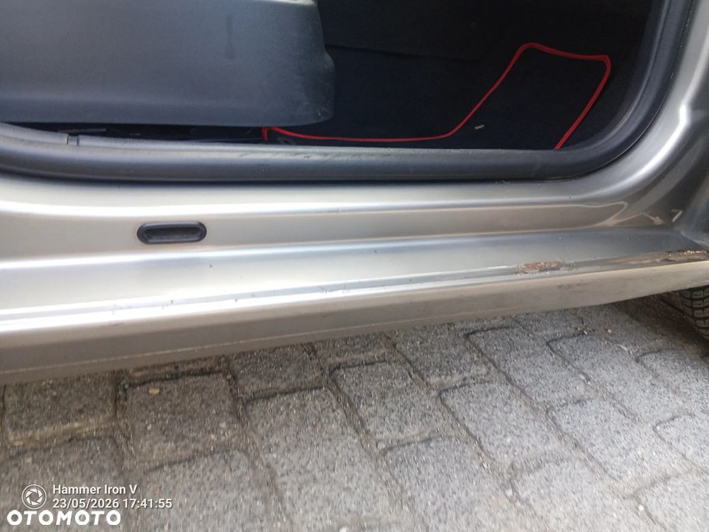 Skoda Octavia 1.6 Combi - 32