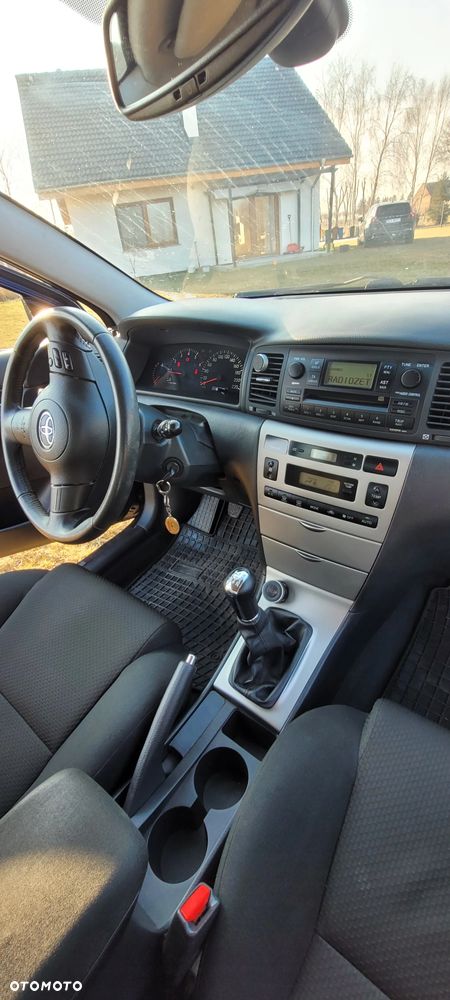 Toyota Corolla 1.4 D-4D Sol - 12