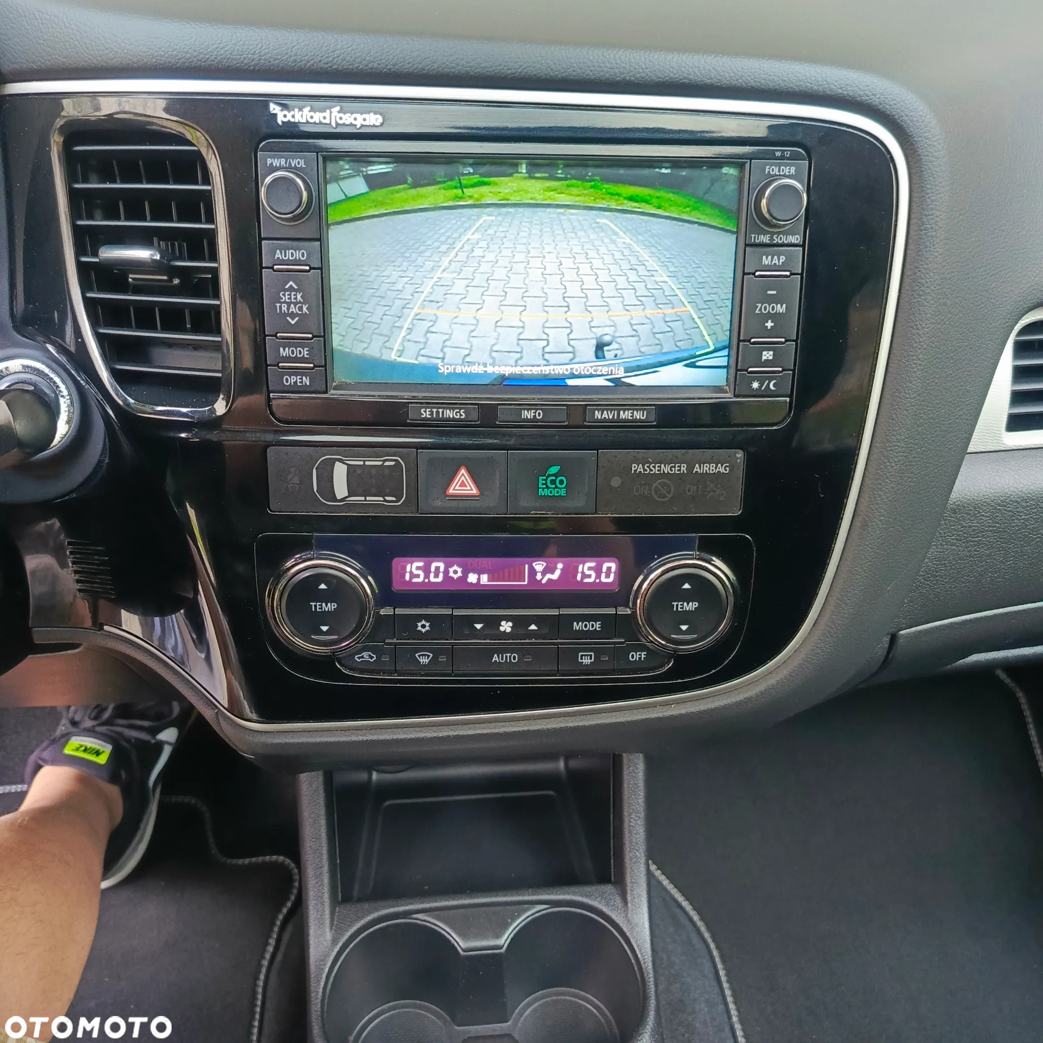 Mitsubishi Outlander PHEV Instyle NAVI + - 5