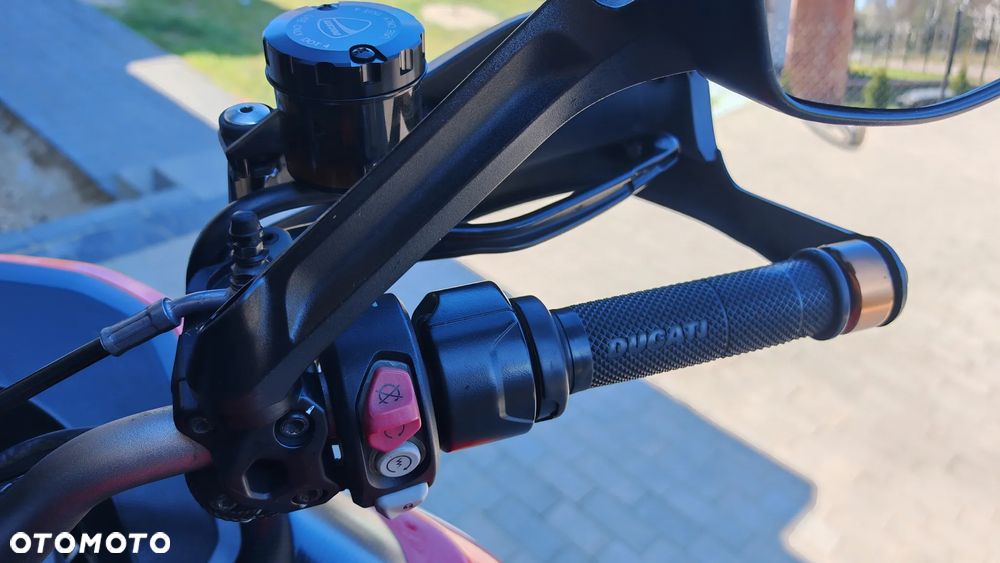 Ducati Multistrada - 7