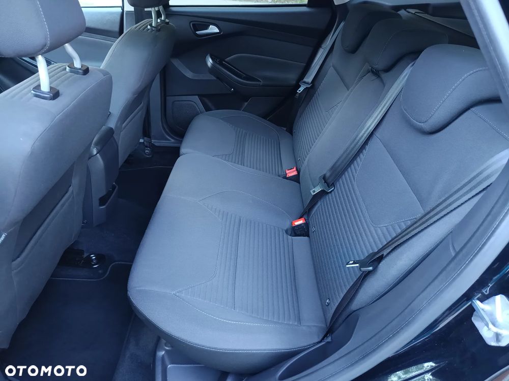 Ford Focus 1.0 EcoBoost STart-Stopp-System TITANIUM - 36