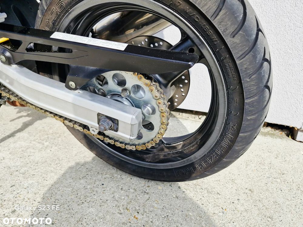Suzuki SV - 7