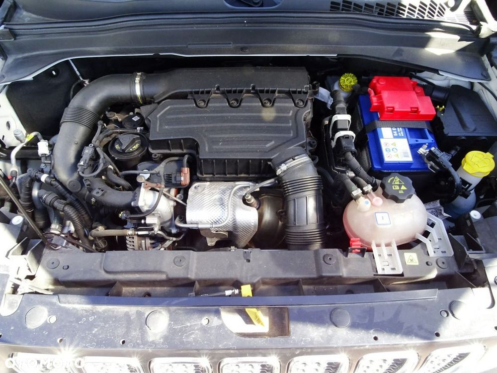 Jeep Renegade - 40