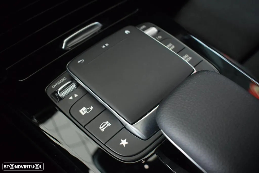 Mercedes-Benz A 180 d AMG Line Aut. - 17