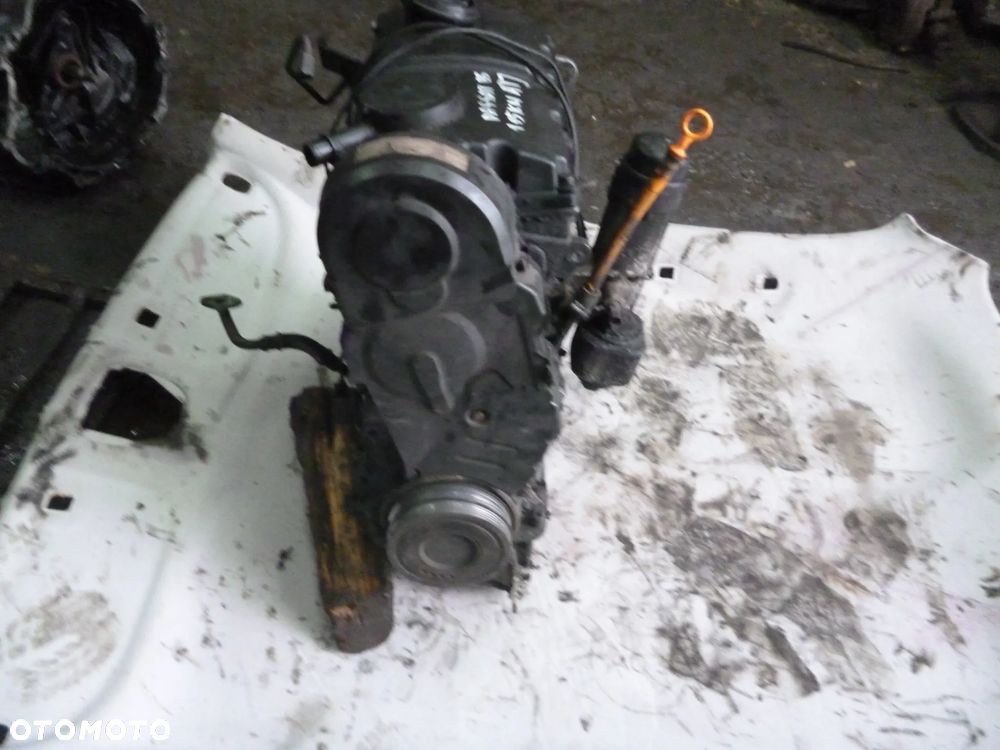 VW PASSAT  B5 1.9 TDI SILNIK AJT - 3