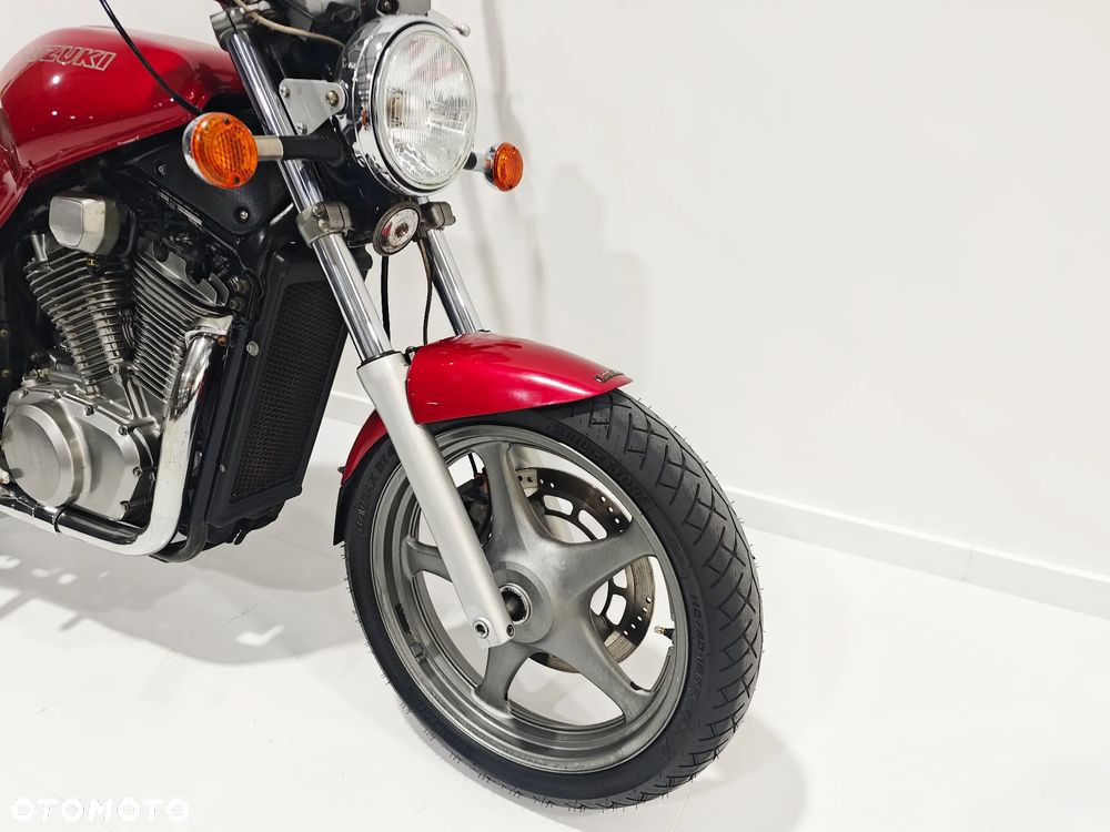 Suzuki VX - 8