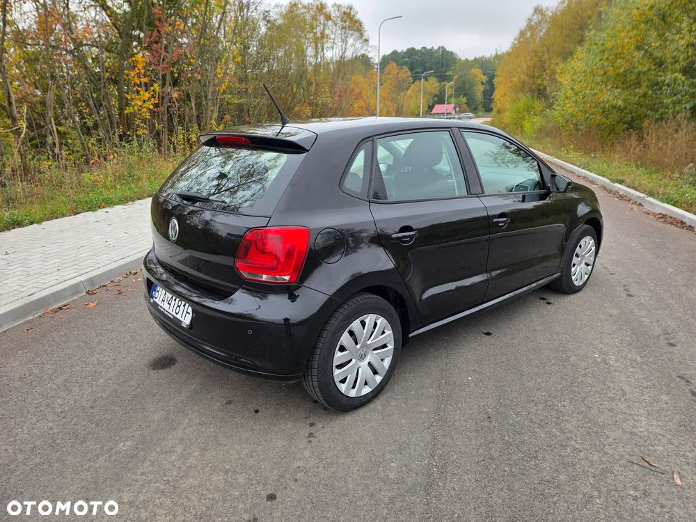 Volkswagen Polo - 2
