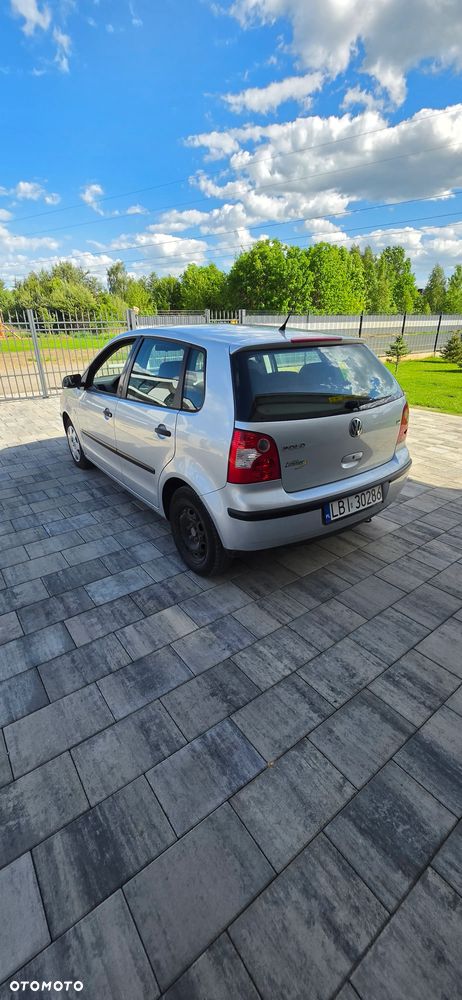 Volkswagen Polo 1.2 12V Comfortline - 4
