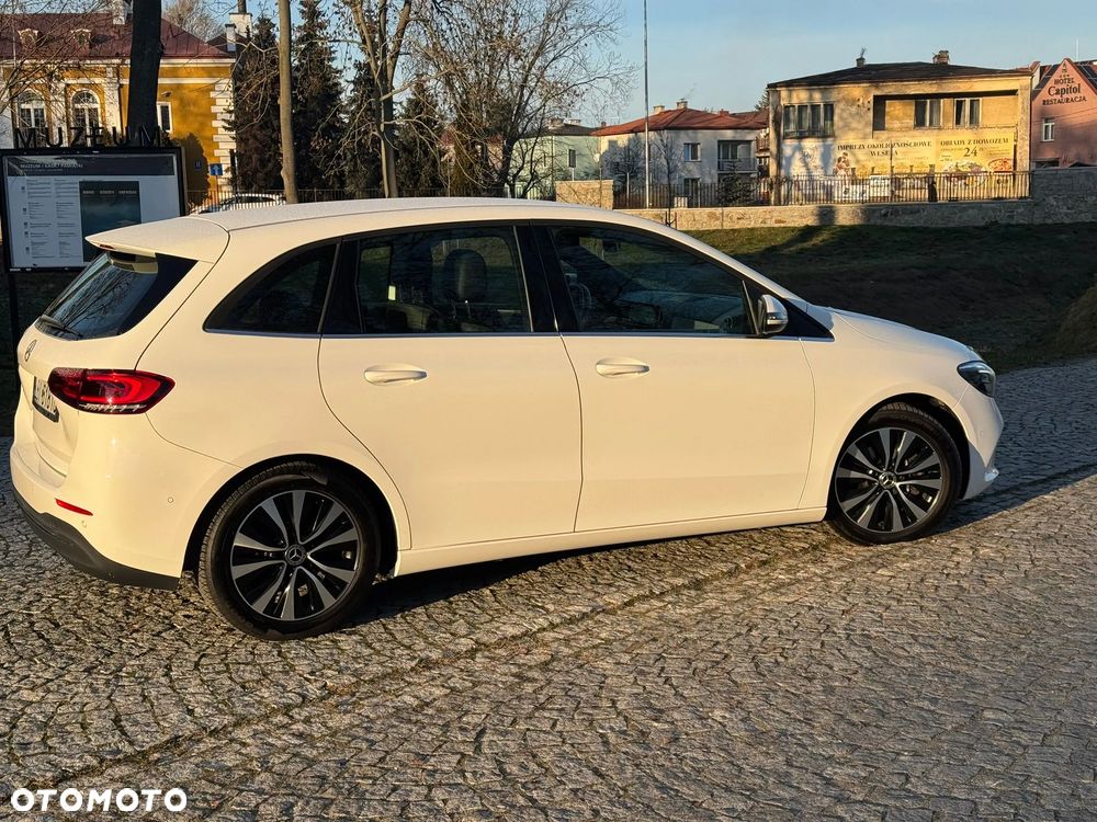 Mercedes-Benz Klasa B 200 d 8G-DCT Edition 2021 - 19